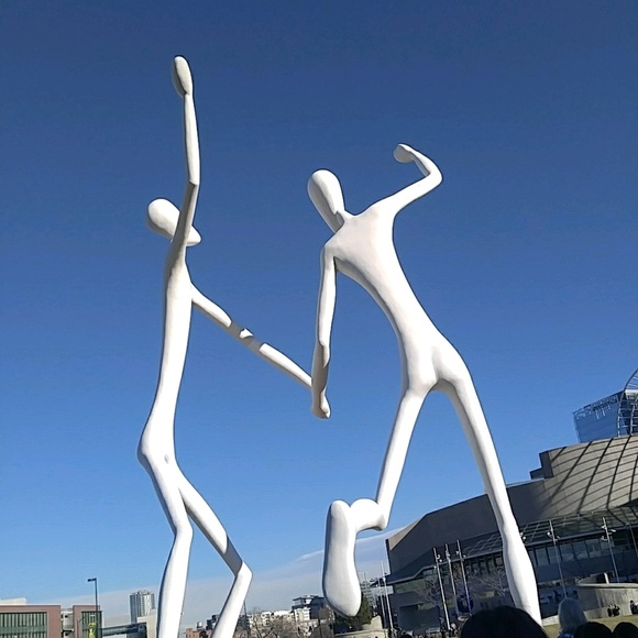 Meet your Posher, Ashley - Picture 1 of 1